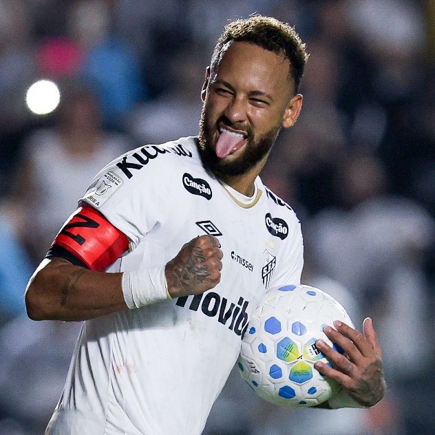 choquei's tweet photo. 🚨VEJA: Santos pede mais postura de Neymar e orienta que jogador evite aparecer jogando pôquer durante o horário dos jogos do clube. https://t.co/EIT0AaX6pW