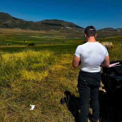 OsmanRusani's tweet photo. #NuovaFotoProfilo https://t.co/Z4kf17SWWt