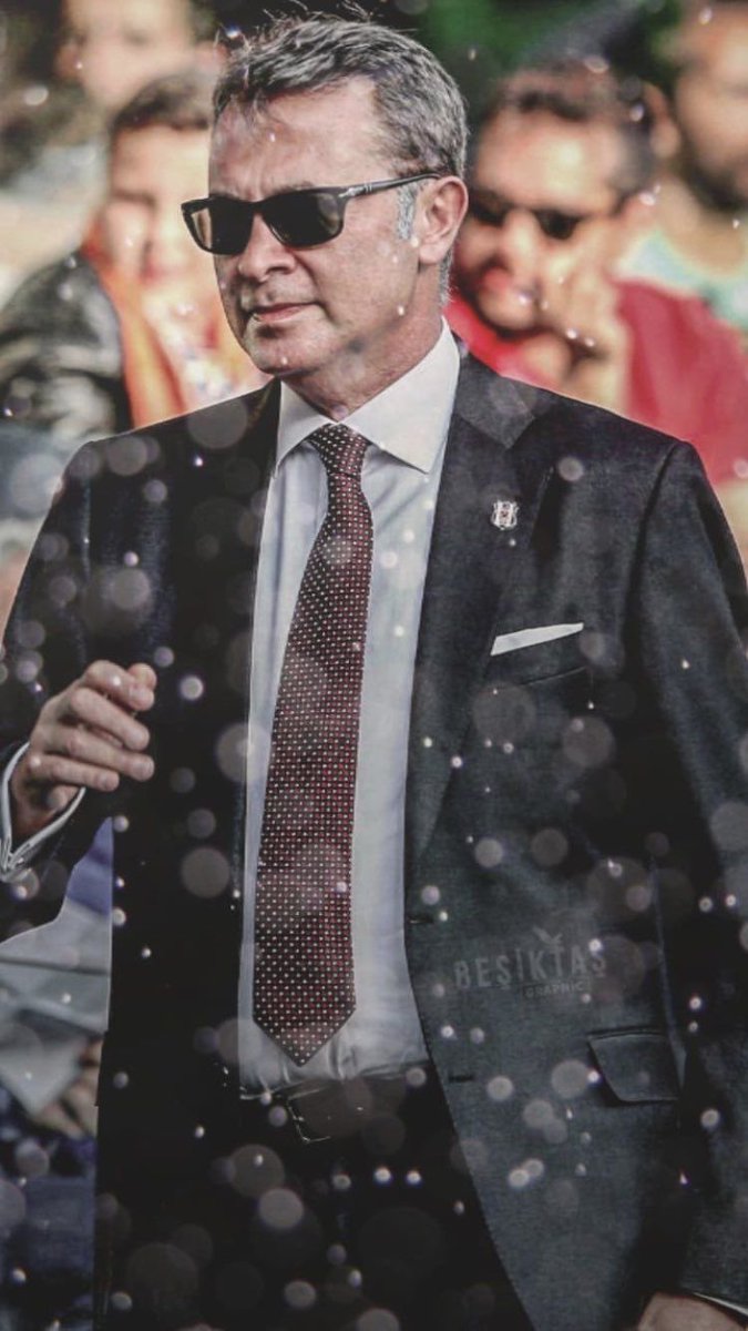 oguzhanefee17's tweet photo. Nerdesin baba ? Evlatların üşüyor.. #besiktas #serdaladalıistifa #salah https://t.co/sYewqoALU2