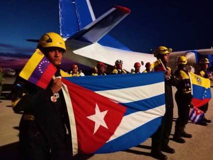 JuventudRebelde's tweet photo. #Cuba🇨🇺 🇨🇺 Retorna brigada cubana de Rescate y Salvamento desde La Guaira, #Venezuela🇻🇪, que colaboró de manera conjunta con personal médico cubano y de otras nacionalidades en el apoyo solidario a las víctimas de la contingencia sísmica
 ⬇️https://t.co/w4XymAm9XE https://t.co/RQKiCpDXCq