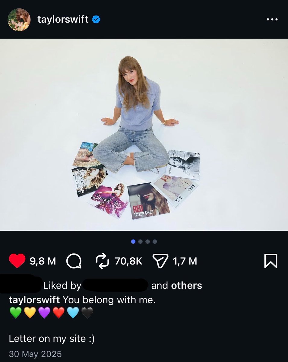 cryeyesviolet_'s tweet photo. there’s only one correct answer and it’s this https://t.co/ferLgIArka