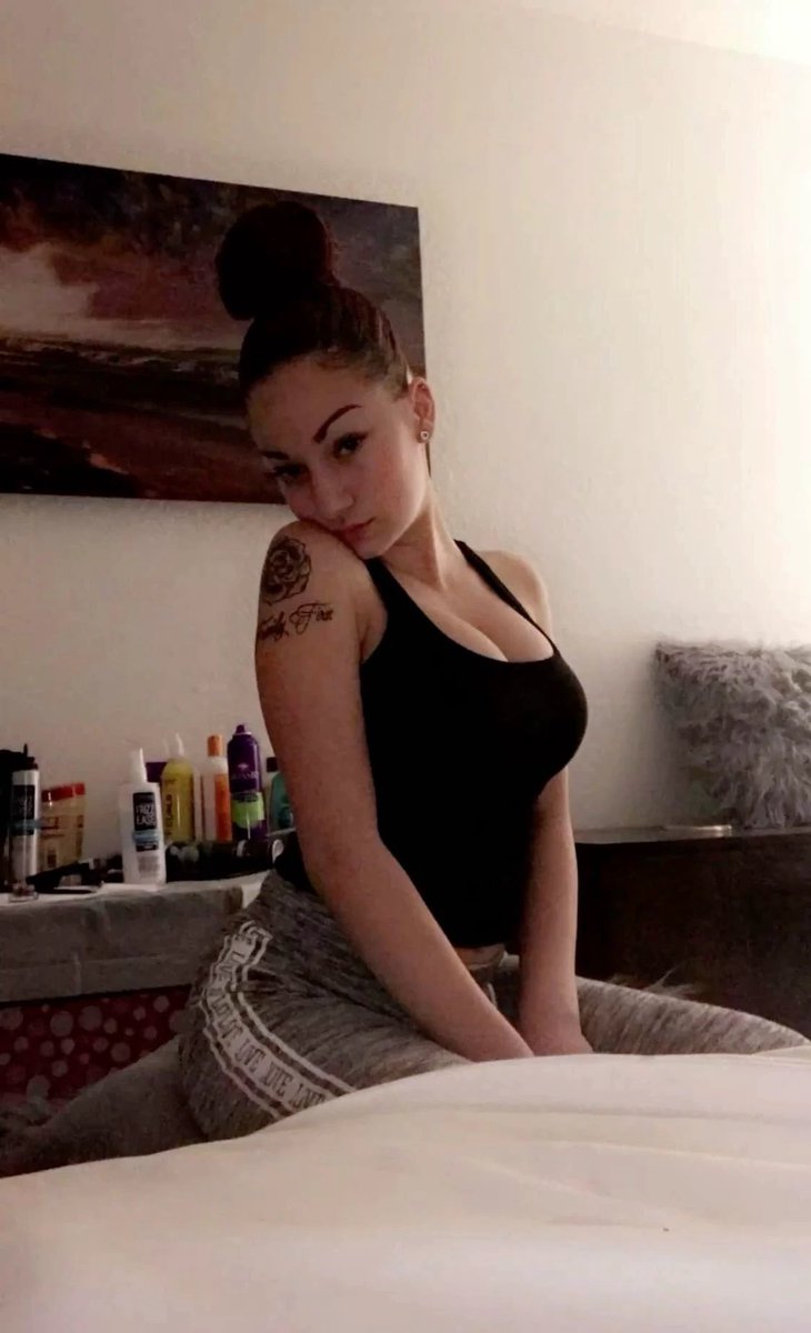 Sinxie1's tweet photo. Prime Danielle would be the perfect fuck😈💦 https://t.co/nNVYaScF38