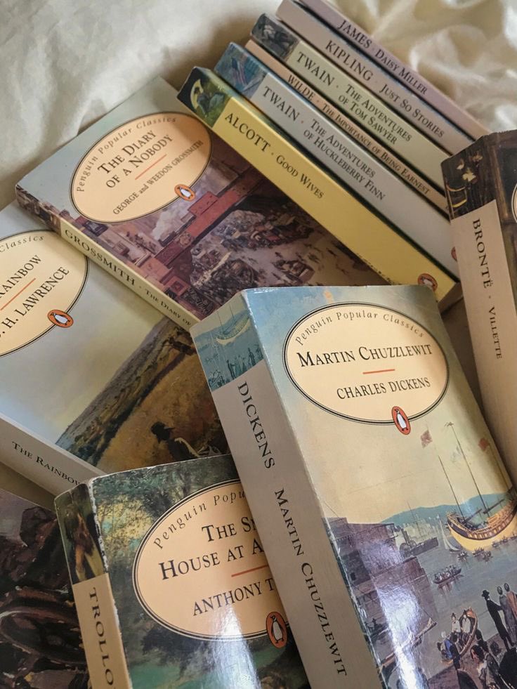 jxzz45's tweet photo. Penguin popular classics have the most beautiful book covers I love em https://t.co/mQXRMqYGLb