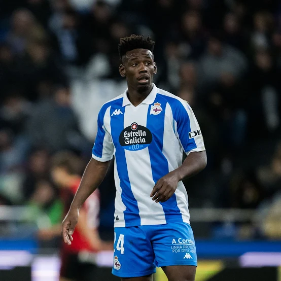 solofichajes123's tweet photo. El @RCDeportivo rescindirá el contrato al delantero de 30 años Mohamed Bouldini, según publica @laopinioncoruna #SegundaDivision https://t.co/roTXf1LpRV