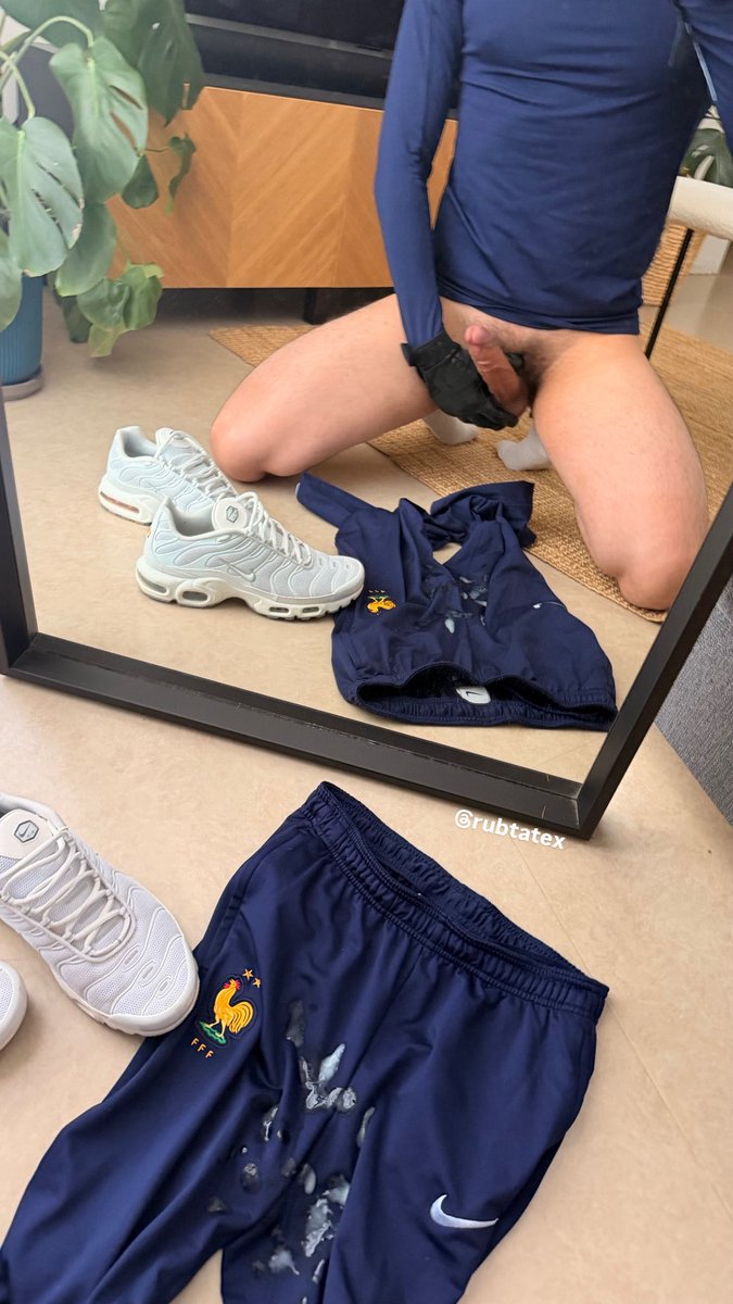 rubtatex's tweet photo. How I prep my delivery 📦 
Who want one ? 👀 https://t.co/OTlHFjetXu