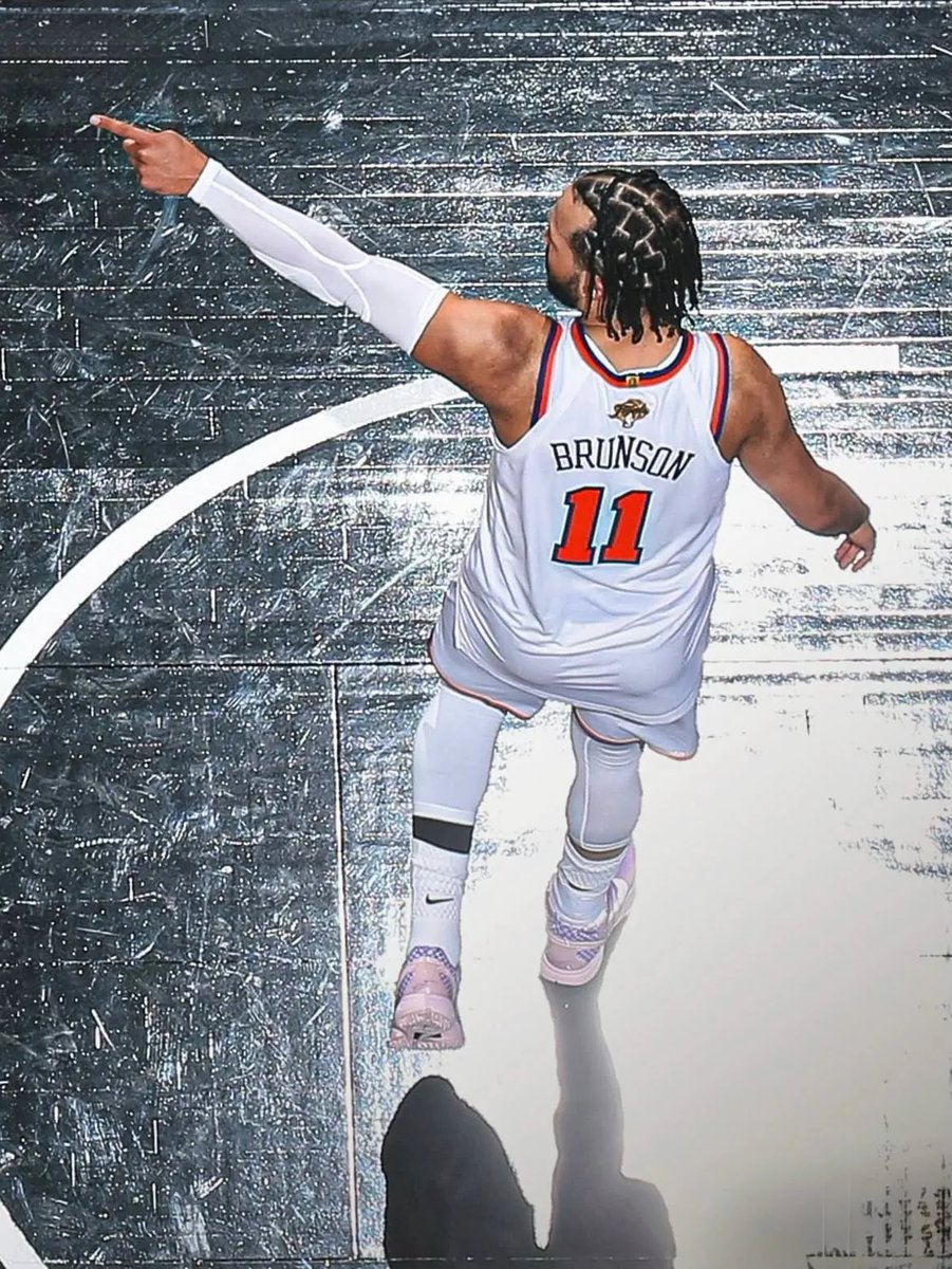 SleeperKnicks's tweet photo. @hoopshype left Jalen Brunson off its Top 80 Players of All Time.

Reminder:

🏆 NBA Champion
🏆 Finals MVP

Meanwhile:
Damian Lillard
Luka Dončić
Joel Embiid
Tracy McGrady

all made the list despite having neither.

Brunson has earned his place in the all-time conversation. https://t.co/nS6FYlxkYB