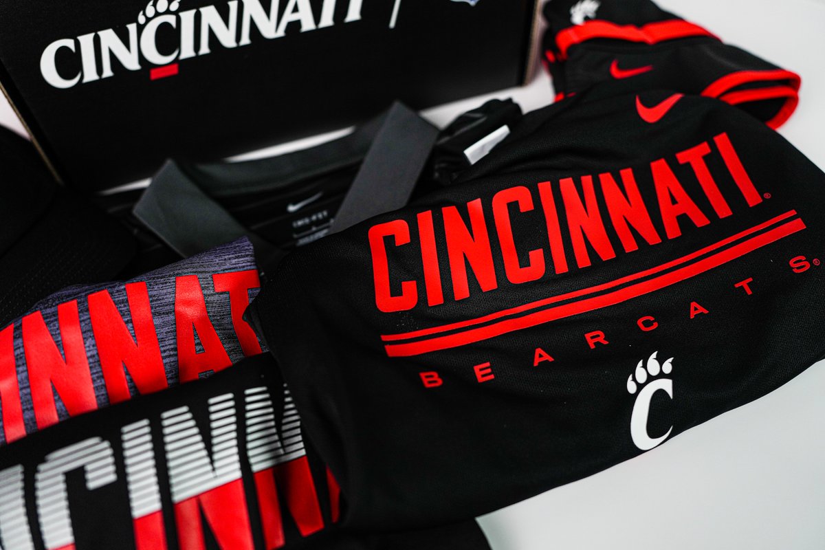GoBearcatsFB's tweet photo. A little gift from us to our guys in the league headed to the mailbox https://t.co/2e8zMRvvMM