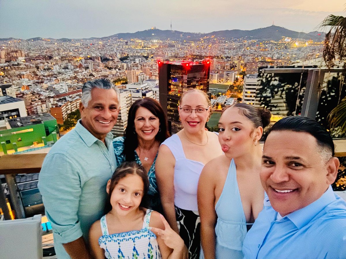 Yocabeltravel's tweet photo. Gracias por confiar en nosotros para organizar esta aventura y por permitirnos ser parte de sus recuerdos. ¡Su felicidad es nuestra mayor recompensa! 

#yocabeltravel https://t.co/mCdNL8X3hC