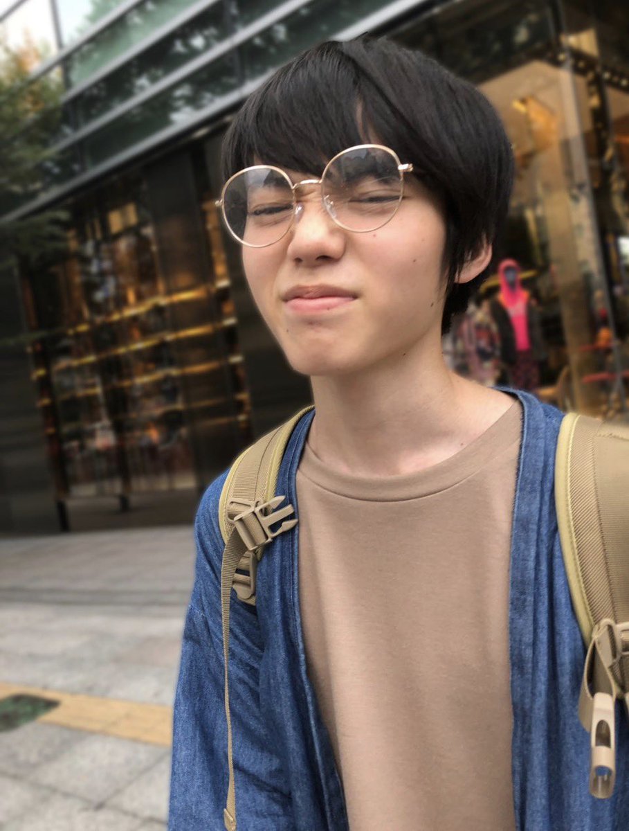 mo0nku's tweet photo. えびせんメンバーが投稿した光咲くんの写真、なんか片思いしてるクラスメイトっぽくてﾄﾞｷﾄﾞｷｼﾃﾔﾊﾞｲ https://t.co/pc4tSH3JFQ