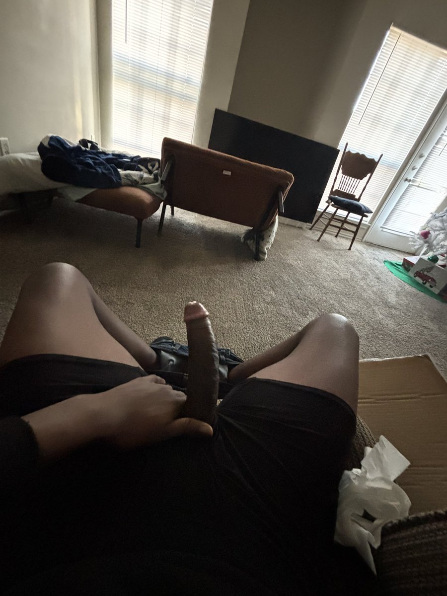 dudeslangin's tweet photo. Chilling .. https://t.co/pdG2Fz9ZDE