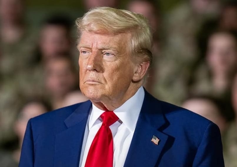 CanalAntigua's tweet photo. 🚨🌎 Trump pausa ataques contra Irán y apuesta por la vía diplomática

El presidente de Estados Unidos, Donald Trump, anunció que decidió pausar los ataques contra Irán para dar una nueva oportunidad a las negociaciones diplomáticas y evitar una mayor escalada del conflicto en Medio Oriente.

El mandatario afirmó que ambas naciones mantienen conversaciones diplomáticas y advirtió que, si no se alcanza un acuerdo, Washington retomará una acción militar de gran intensidad.

#Internacional #EstadosUnidos #Irán