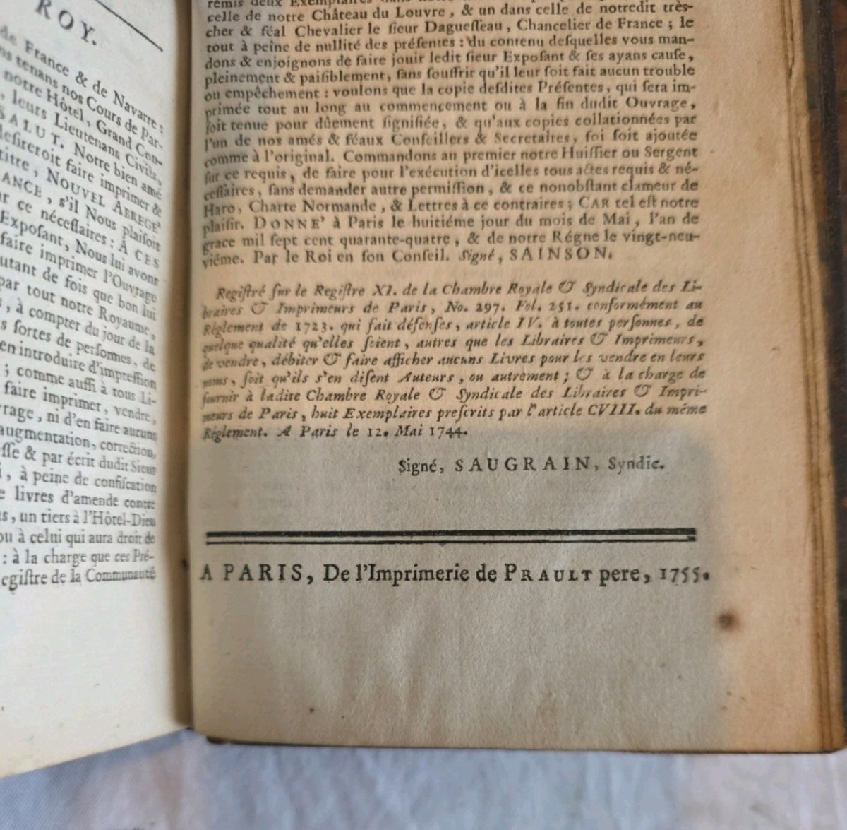 DonDevilleBooks's tweet photo. Just listed two authentic 1755 French antiquarian volumes of Abrégé Chronologique de l'Histoire de France. Original 18th-century leather bindings, laid paper, David Mortier & Prault Père imprints, including Tome XIV (General Index). Nearly 275 years of history preserved in these remarkable survivors of the French Enlightenment. A true opportunity for collectors of early printing, French history, and antiquarian books.

 #RareBooks #AntiquarianBooks #FrenchHistory #BookCollector #1755 #DavidMortier