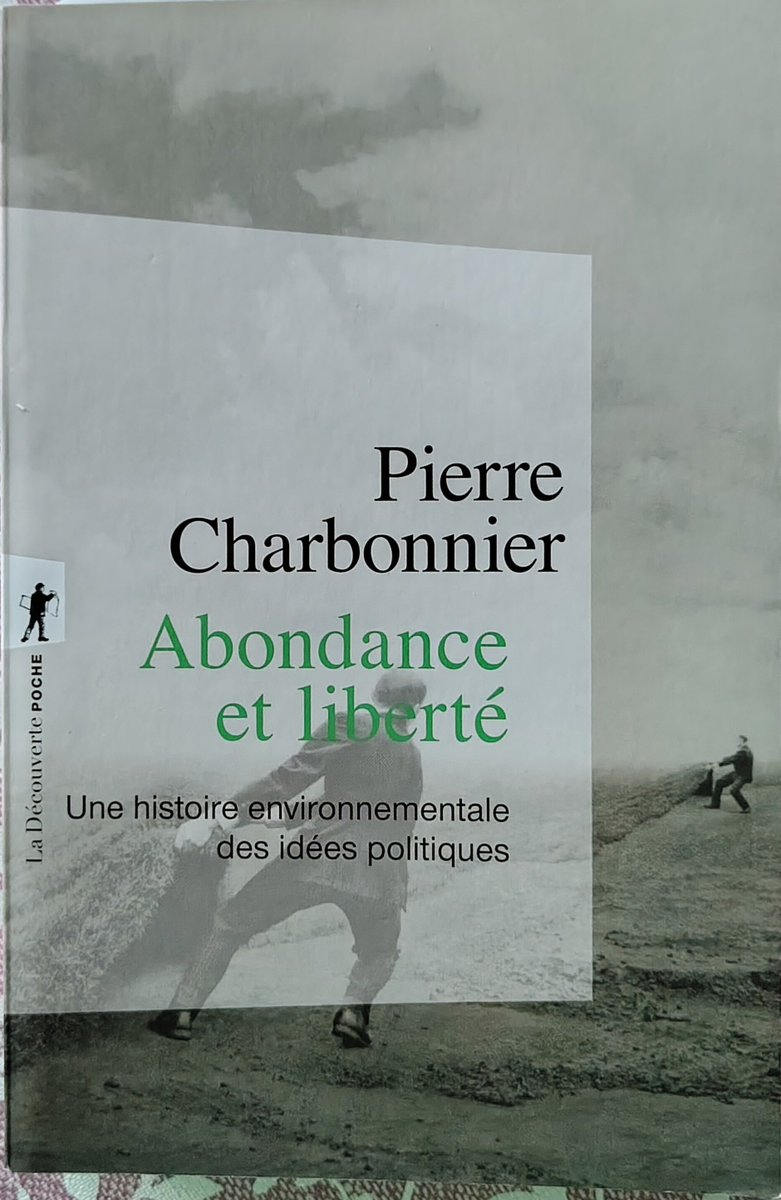 tranquilleks's tweet photo. In Lille gab es endlich mal einen gescheiten Buchladen. https://t.co/CYW76O53aa