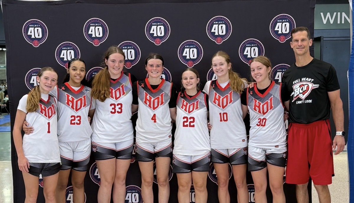 lprehn10's tweet photo. Very thankful for this team and this weekend. This summer we grew together and continued to improve each game!
#hoifam @HeartofIllinois https://t.co/2oo92XBgdP