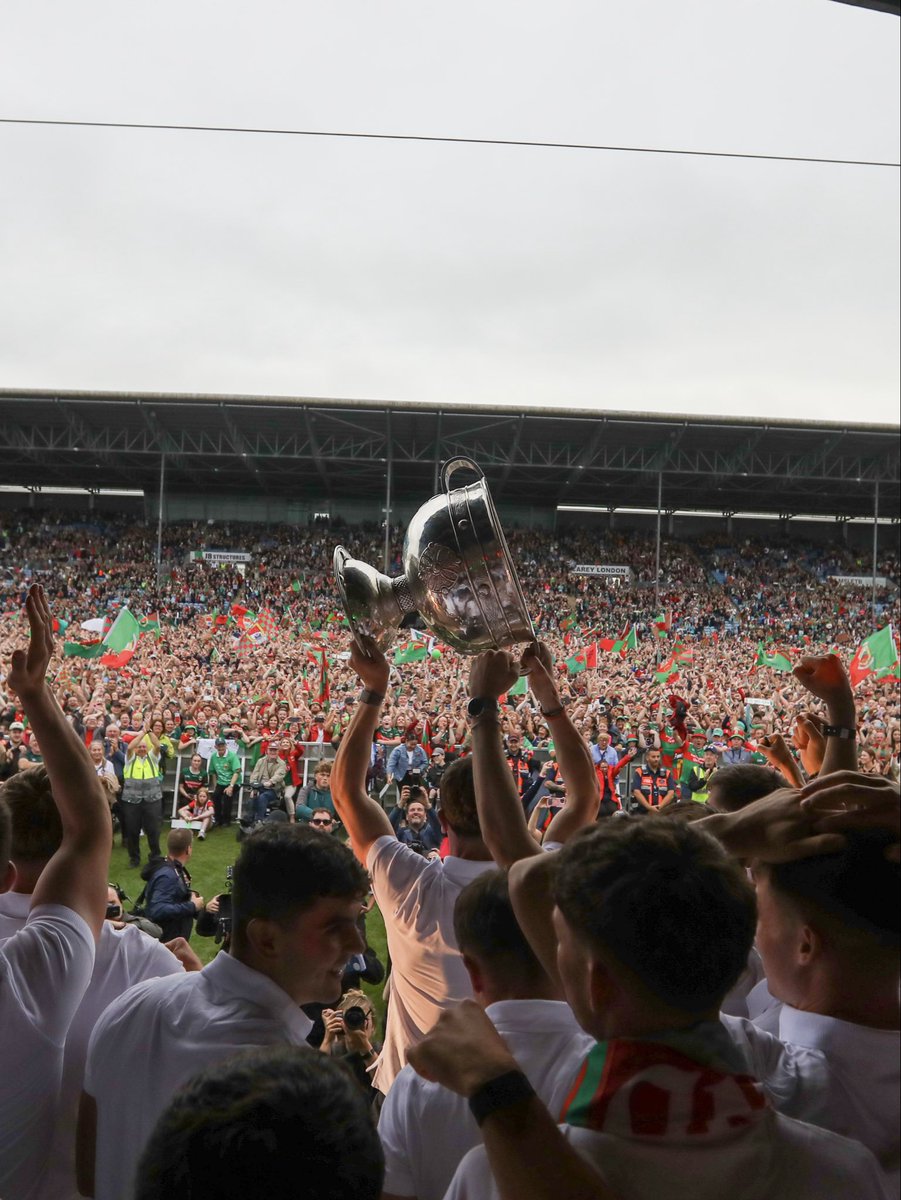 MayoGAA's tweet photo. Homecoming complete ✅

#mayogaa #gaa https://t.co/PLE3eCCEpk