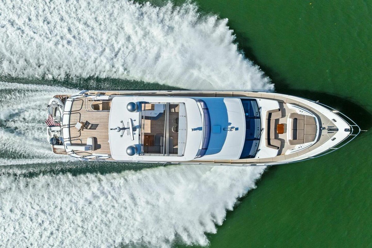 globalyachtex's tweet photo. 3BBoys is an exceptionally maintained 2018 Princess 75 powered by twin 1800 HP MANs. Featuring Seakeeper stabilization, extended-range fuel, Garmin electronics, Starlink, twin generators, Watermaker/Spot Zero, ceramic coating, and premium upgrades throughout. 🛥️✨
#Princess https://t.co/UPtdwI7Ahu