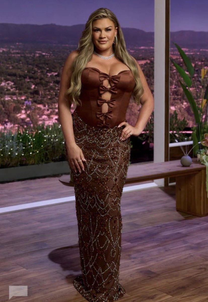 bravo_joshuaaa's tweet photo. I meannn…. one of the worst looks I’ve ever seen tbh #TheValley https://t.co/tNfhjWphHD