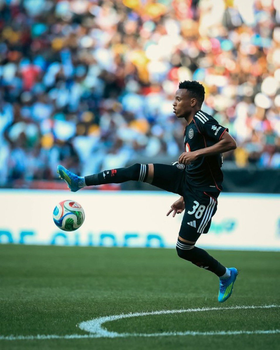 WonderMahlobo's tweet photo. You have the world at your feet. Remain humble and go show the world your God given talent. Good luck young King. Once and Always ☠️ https://t.co/WmhoVMsWSr