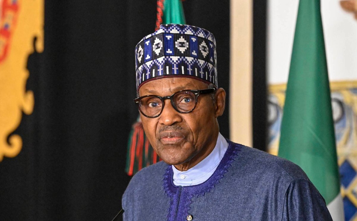 Ekwulu's tweet photo. "But how does one genuinely explain to a foreigner that Buhari left fuel at ₦195 per litre in 2023, and today, we are rushing to buy fuel at ₦1,440 per litre, yet we are still celebrating that President Tinubu reduced queues at filling stations?"
- Aninze Ekene ESQ. https://t.co/xgAtDqyURa