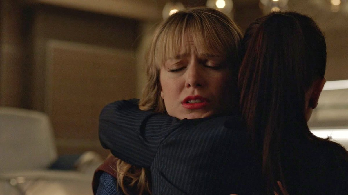 mysupercorp's tweet photo. needy brat lena staged an attack on herself because she wanted kara to hold her and some people say she's a top 😭 https://t.co/fk8MBdPuQo