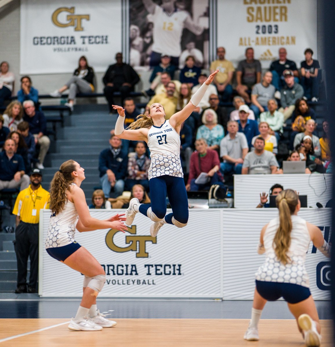 GTVolleyball's tweet photo. Another trip around the sun, another year of greatness ahead 🎂

Help us in wishing Anna a very Happy Birthday! 

#StingEm × #PointTech 🐝 https://t.co/tz07VUFuh9