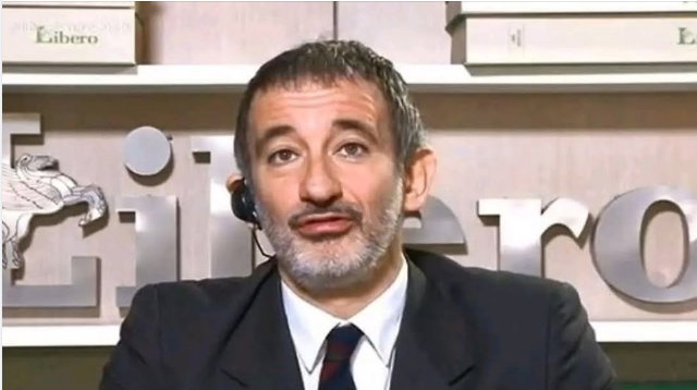 UGirovago77000's tweet photo. Senaldi : Delmastro non è indagato
Vero.è già un pregiudicato🤣🤣🤣 https://t.co/XVyLc14mlc
