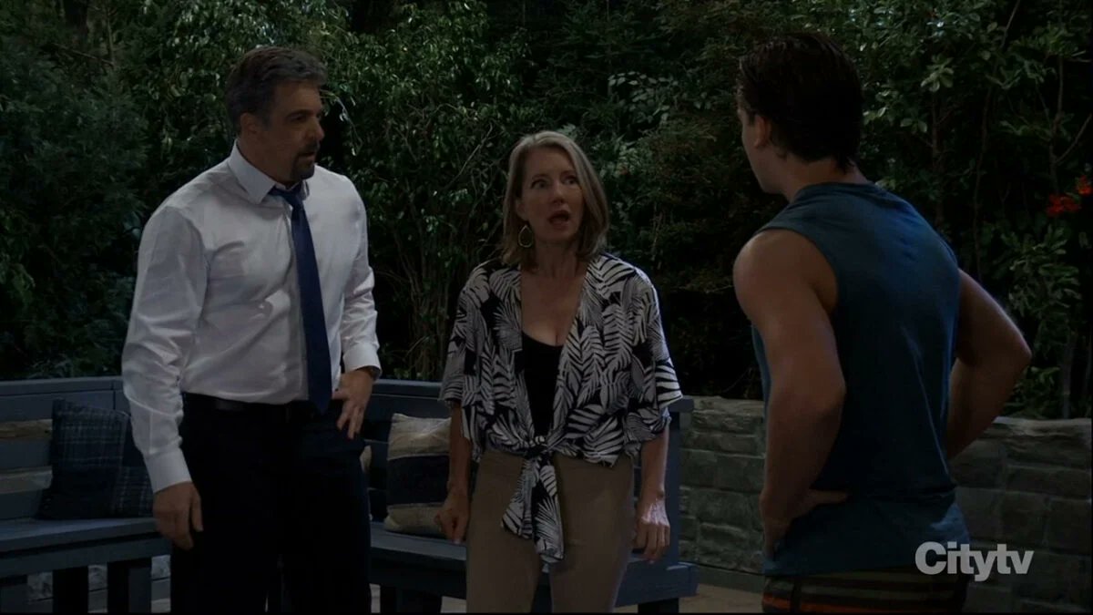 SoapsSpoilers's tweet photo. General Hospital Recap July 27: Drew Shocks Willow by Walking, and Britt and Jason Profess Their Love
https://t.co/ErjpcCwY75
#GH #GeneralHospital #GeneralHospitalABC #StreamingOnHulu #Hulu #ABCGeneralHospital #ABCDaytime #ABCSoaps #SoapOpera #SoapOperas #GHFans #GHFamily https://t.co/GQ1lJcoqoU