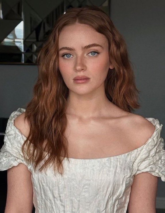 bratgooner_'s tweet photo. such a beautiful daughter begging to be ruined🤭 https://t.co/7SOy3FqpHE