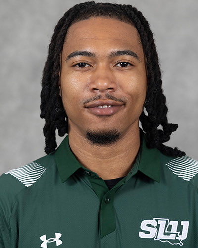 NCAA_HoopsGuru's tweet photo. 🧨guru exclusive🧨

jamar gant has been promoted to director of bball operations at southeastern louisiana — previously was the head student manager 

@TheCoachCaro @VoiceOFThePP @SouthlandSports @RoccoMiller8 https://t.co/rgvQIoIP25