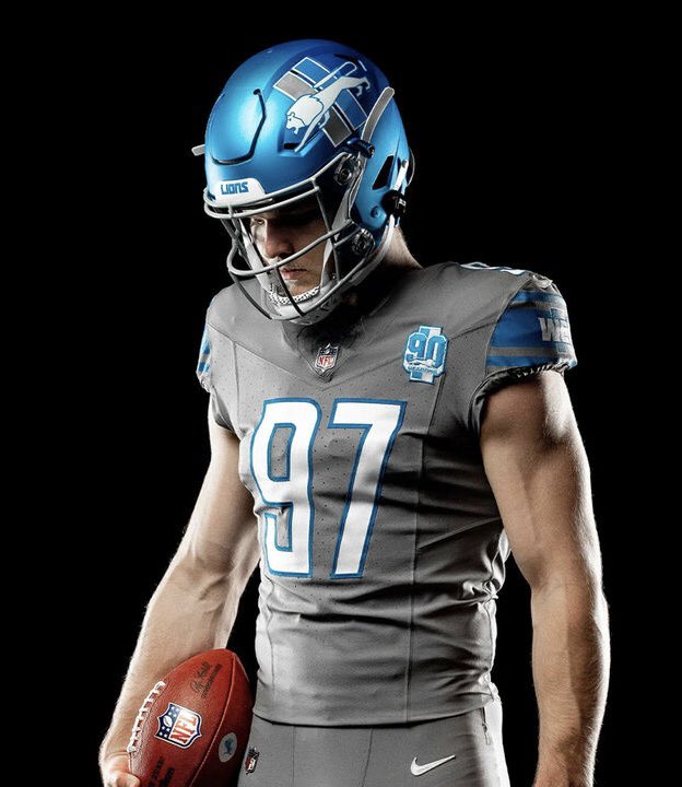 J0nesToChina's tweet photo. My new favorite gimmick is Nike giving one team an absolute abomination uniform every season https://t.co/2P9YzPIlTx