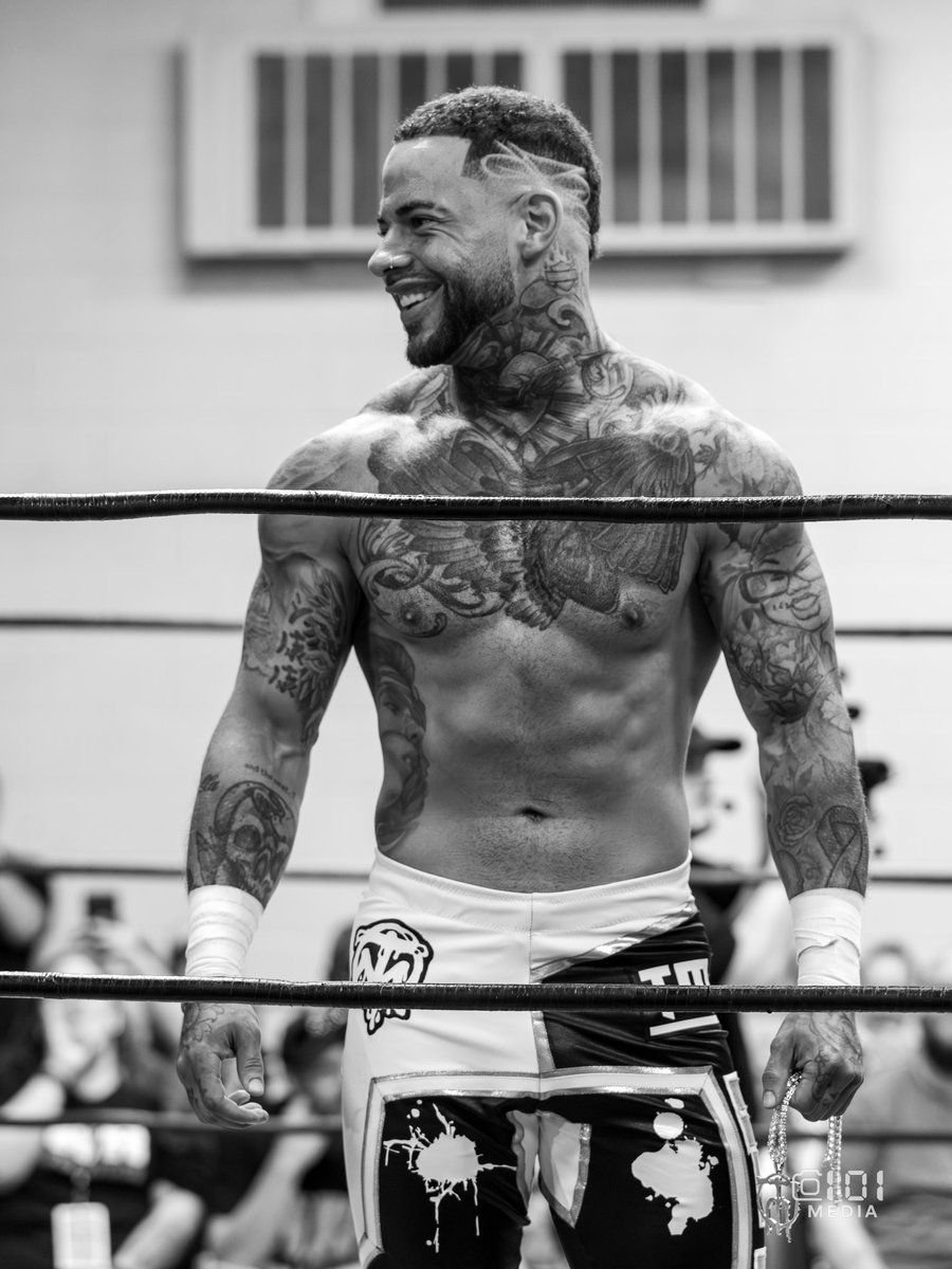 TheTreyMiguel's tweet photo. Tick tock.. ⏰ https://t.co/GMdZUJaZa0