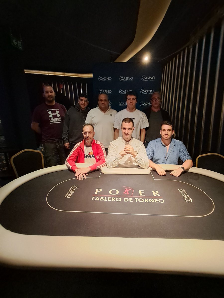 casino_santiago's tweet photo. La última #COMPOSTELANA del mes nos deja 48🎟🎟. #NUMAJO fue el mejor del la jornada y se lleva el torneo.
La semana que viene volvemos cargados de póker.
¡Nos vemos! https://t.co/MyZ5RdYpfh