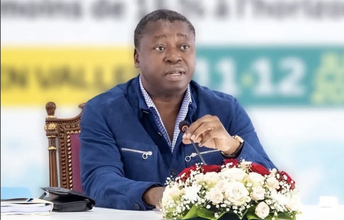 NKlouyone's tweet photo. 🇹🇬 Des résultats qui encouragent !

✅ La pauvreté recule : 45,5 % (2019) ➜ 42,4 % (2023)
🎯 Cap sur moins de 15 % d’ici 2040 !

👏 Merci SEM @FEGnassingbe pour ces actions concrètes pour améliorer durablement les conditions de vie des Togolais.

#Togo #Développement #Vision2040 https://t.co/LsAksofXRv