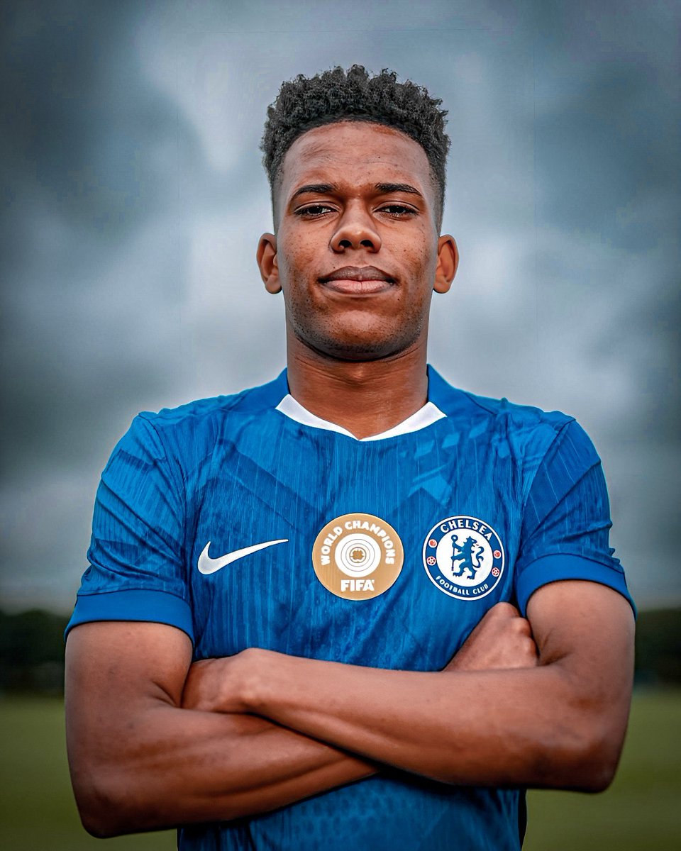 bridgecodex's tweet photo. 🗣️🚨 Frank Lampard talking about Estevao:

Estevao plays with no fear. His dribbling, decision-making and end product at his age is scary. Chelsea have a real talent on their hands. https://t.co/fB4av672j9
