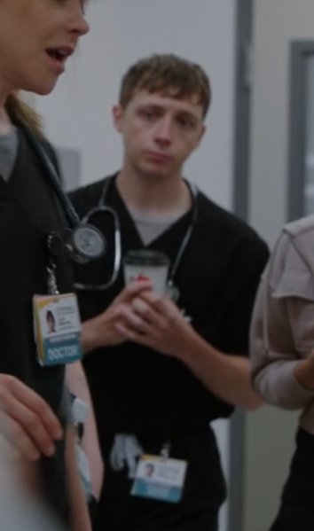 dapitttherapist's tweet photo. One of my favorite details in episode 1 is when McKay asks Santos to hold her coffee cup before entering the patient's room, and five seconds later they show Whitaker politely holding it. Like, that says so much about them as characters without even speaking a word. https://t.co/1SEQhHbbW9