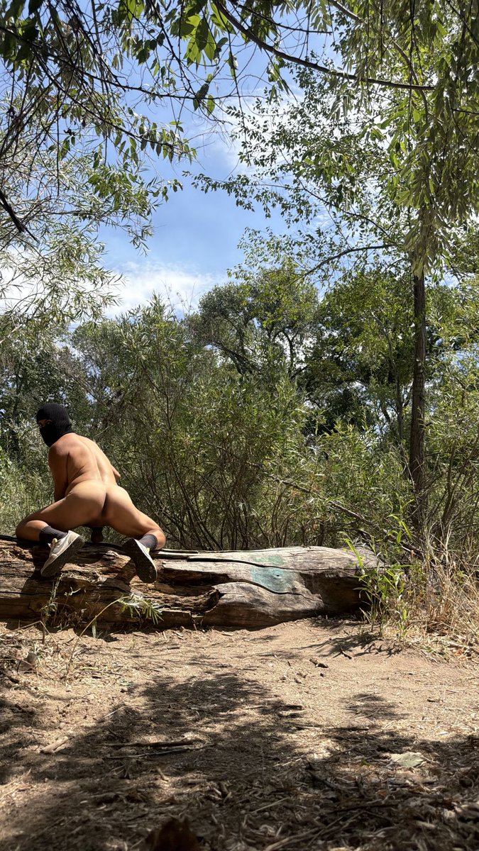 DLHUNGUCLATINO's tweet photo. You see me , what you doing ? #cruising #dl #latino #gay #sniffies #grindr #nsfw #cudai #ass #bussy https://t.co/kPTlWwcIbz