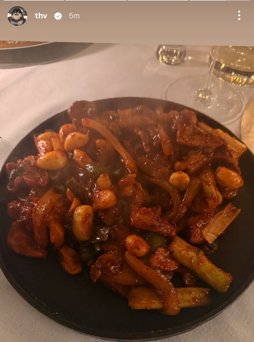 thvdiaries's tweet photo. thv on Instagram <3

*picture of korean stir fried spicy squid https://t.co/BAEvijAeXu