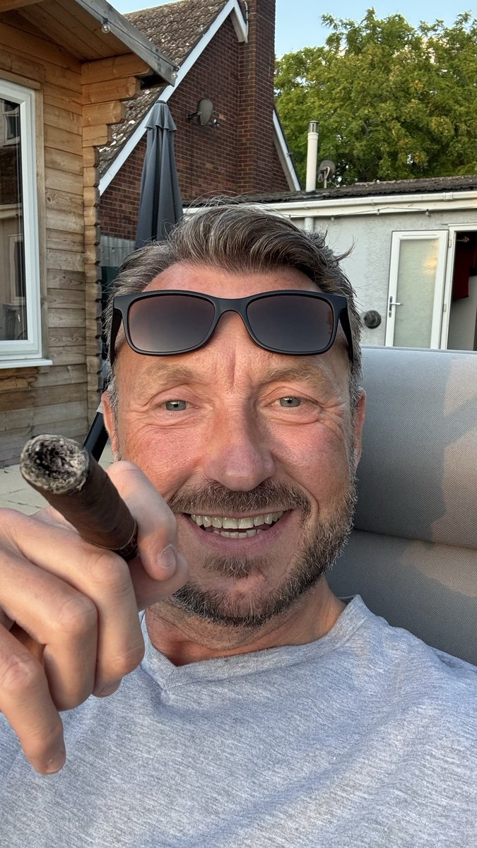 Wayne501Mardle's tweet photo. Silly. Of course. 😉 https://t.co/5YjQcrof06