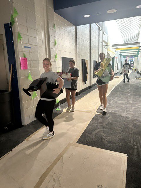 StrengthWoodmen's tweet photo. I was sent some pictures from the WORK we got some today at Westwood. I’m still blown away by how many showed up and how hard everyone worked to get the job done. WOODMEN WAY. https://t.co/KhgTx2ENnA