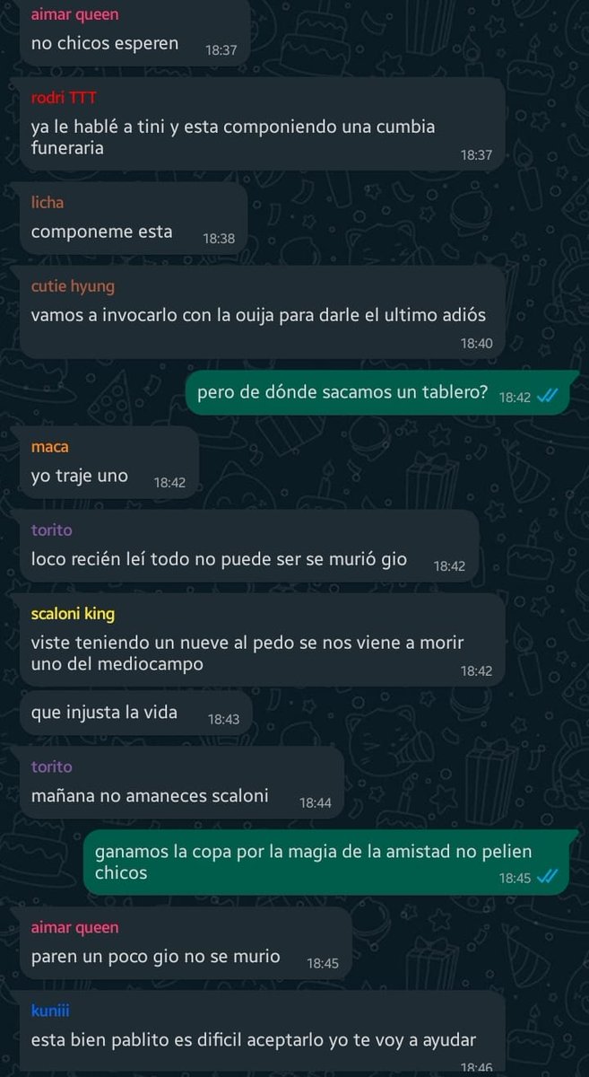 lady_bwhite's tweet photo. Para mi lo mejor del au del mar de las pompas la discriminación de lionel a lautaro finalmente volvio aparecer en el ult partido aaaa https://t.co/x0A5lSH9no