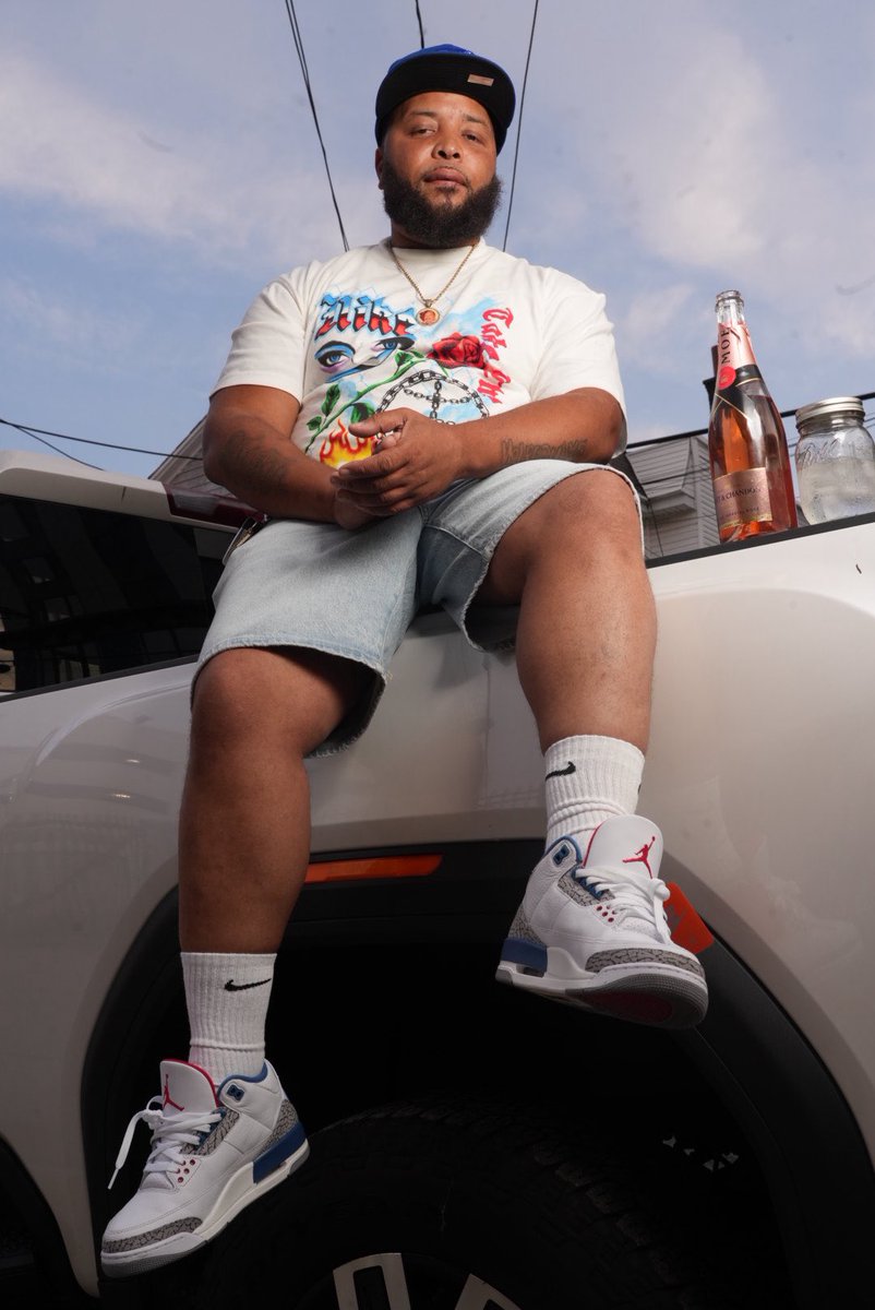 RuGaNotReGuLaR's tweet photo. 7/27 🍾🔥🎉 https://t.co/DziOBqIMAH