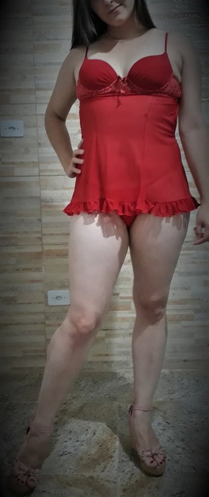 Hotwifesmex's tweet photo. Estoy aburrida sola en casa, mis hijos se fueron con su papá y no tengo nada que hacer, soy divorciada de Puebla, con ganas de andar desnuda por mi casa todo el día y que me vengan a coger a domicilio, tengo ganas de darme unos sentones en una verga bien dura, comenten y den rt https://t.co/XnMpt2FCwO