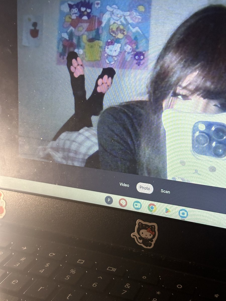 urownercass's tweet photo. ok wait let me do #promotwt rq hi!! my name is cass n im looking for findom subs on here ^.^ #findom #sub #spoilme #nsfw https://t.co/YJkbwrHgN9