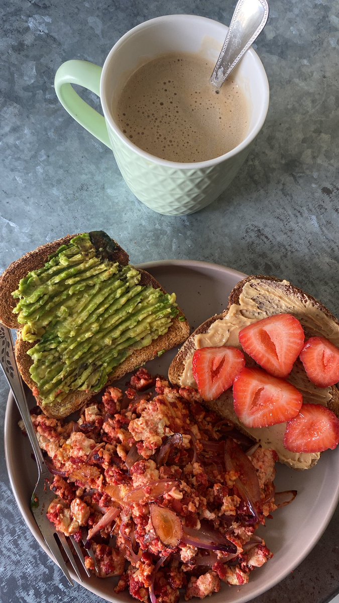 perrodeazoteaa's tweet photo. breakfast 💓 https://t.co/8VUncm1jhJ