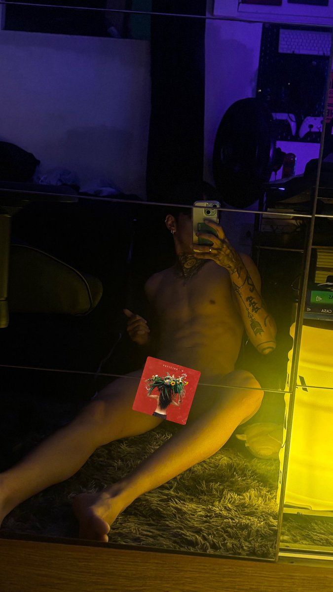 WillamsVitor1's tweet photo. será que mainha deixa eu lançar o 🍊🔞? https://t.co/zXmM2oyWLT