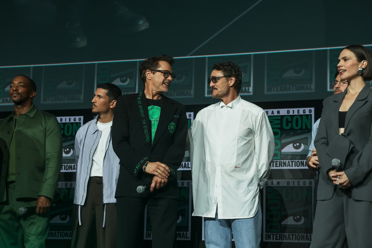 pascalarchive's tweet photo. Pedro Pascal and Robert Downey Jr during the Marvel Studios panel at SDCC

📸 robertdowneyjr | instagram https://t.co/vArP3qthPO