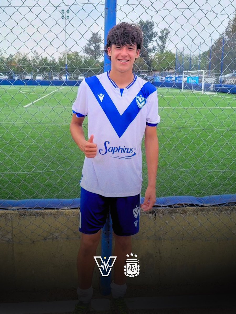 VÉLEZ LATE tweet media