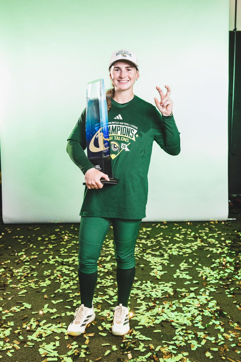 DukeSOFTBALL's tweet photo. What’s up, champ!! 

@carolinejacobsn and the @AUSL_Talons took home their second AUSL title in a row yesterday against the Chicago Bandits 🦅

#ProDuke https://t.co/Jqjk8lxTq2