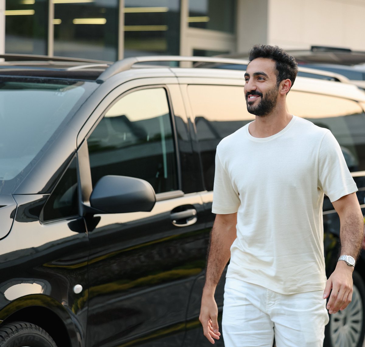 AlNassrFC_EN's tweet photo. Nawaf Alaqidi has arrived in Portugal 🤩💛 https://t.co/I46LsAfkyR