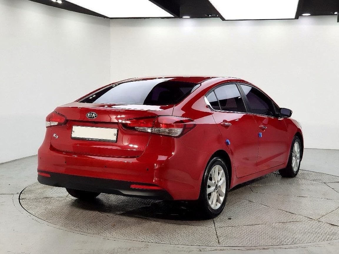 manuelchocorin's tweet photo. GOING FOR 100K 🇬🇭

-2016 Kia K3
-Very clean 
-No hidden cost 
-call now 𝟬𝟮𝟱𝟳𝟴𝟱𝟰𝟬𝟬𝟵
-WhatsApp: https://t.co/ydUB8NS2qB https://t.co/QQ628cztI4